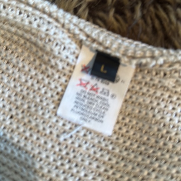 DONNA Karan Essentials champagne sweater that hugs your body ever so slightly L - Picture 4 of 11